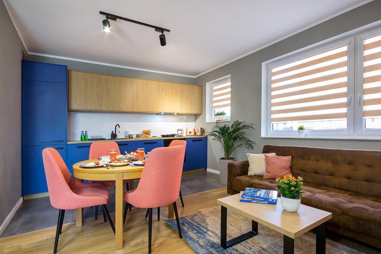 W&K Apartments - Blue Suite - Faktura Vat, Parking كوزتسالين المظهر الخارجي الصورة