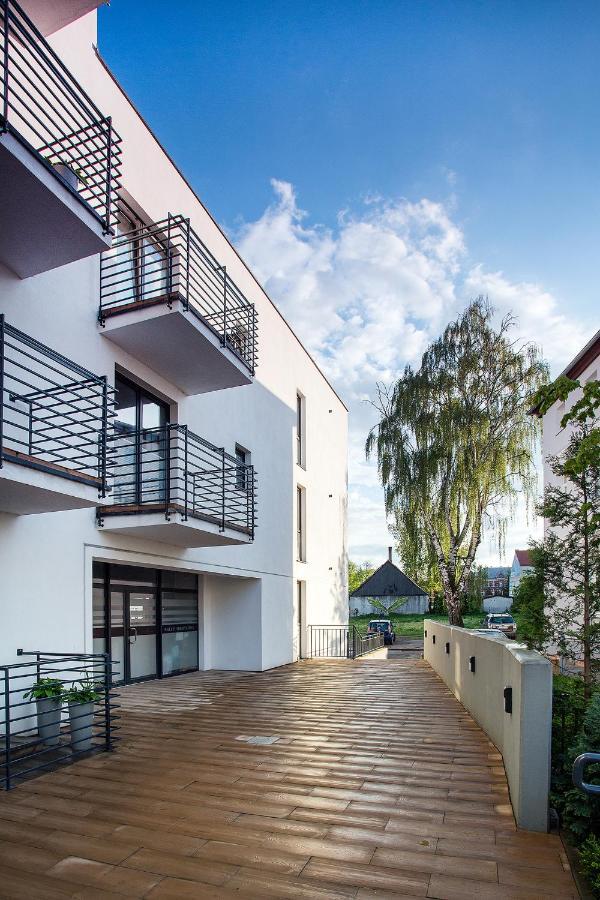W&K Apartments - Blue Suite - Faktura Vat, Parking كوزتسالين المظهر الخارجي الصورة